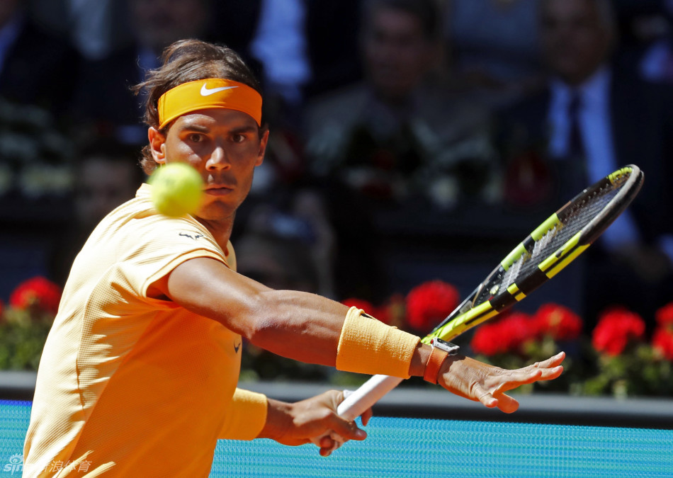 湖人观众热烈欢呼！，纳达尔迎来三赛季出色发挥气势如虹延续(纳达尔nba)